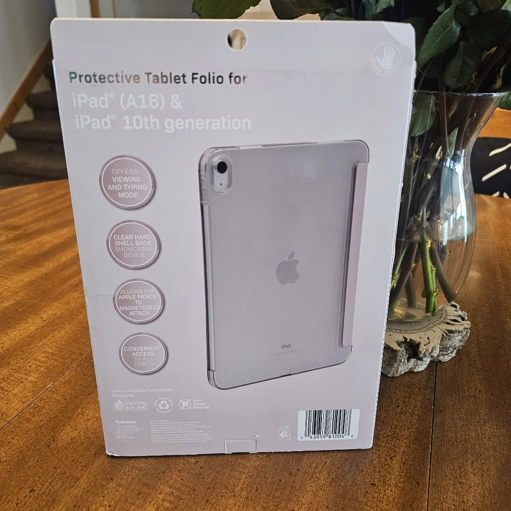 NWT Body Glove iPad Folio Case